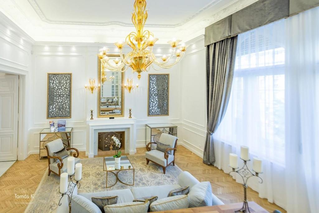 Apartamento Bpr The Golden Astoria With Balcony And A/C Budapest Exterior foto